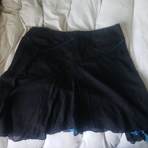 Tripp black and teal skirt size 16